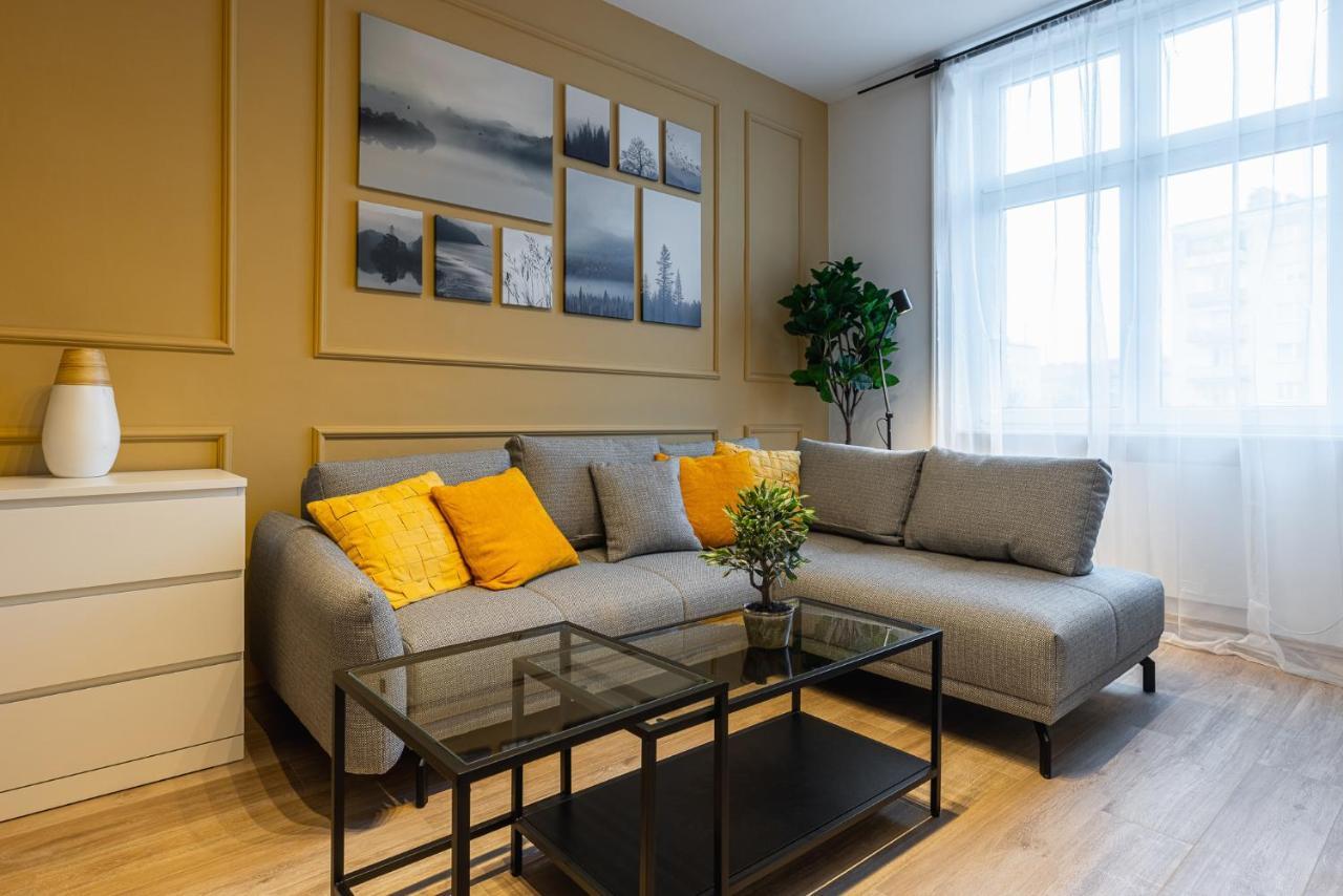 Stylish 1 Bedroom Apartment Near Hannovamarkt Вена Экстерьер фото