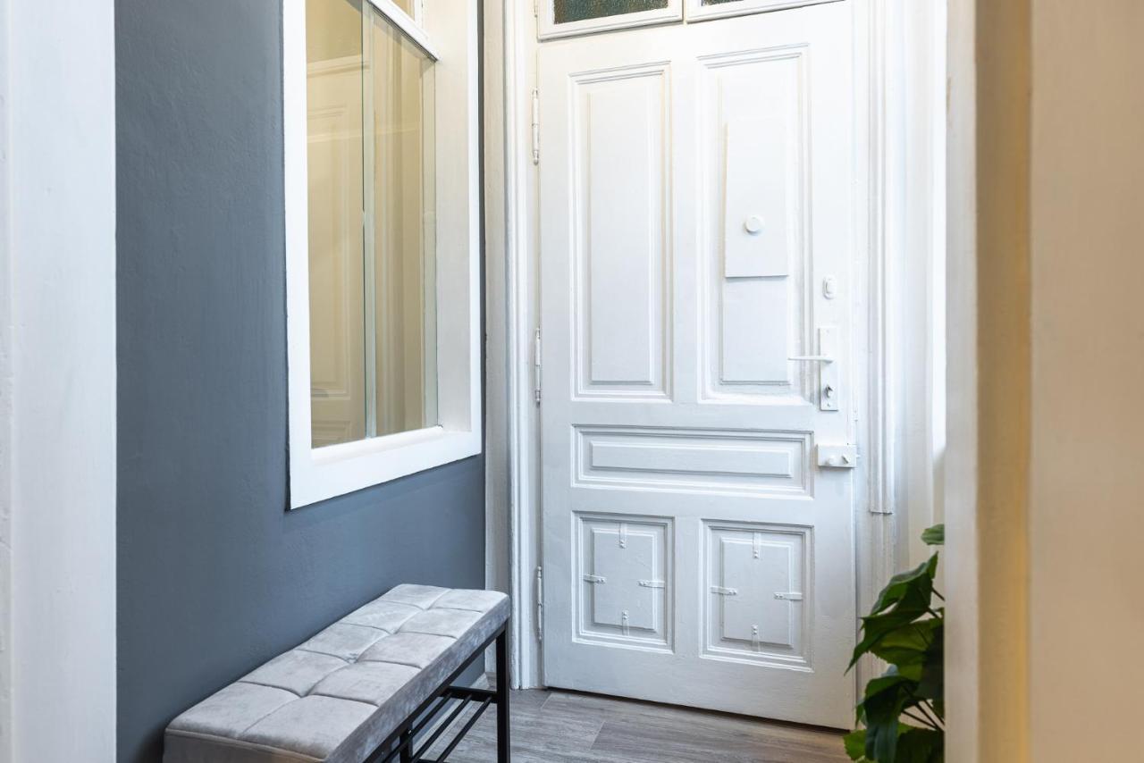 Stylish 1 Bedroom Apartment Near Hannovamarkt Вена Экстерьер фото